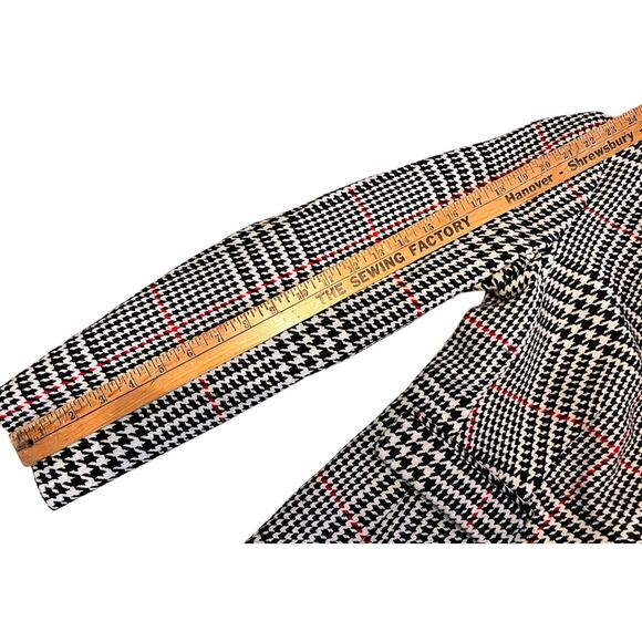 Talbots Wool Blend Houndstooth Plaid Blazer SZ 4 Black White Red Classic Preppy - Picture 8 of 12